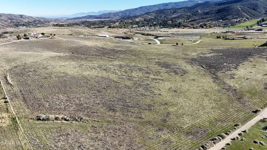 Giamillo Dr Portal Pass #9, Leona Valley, CA 93551 - #2