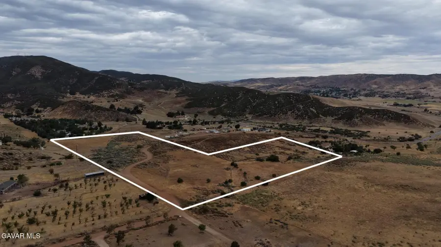38936 Rogers Creek Road, Leona Valley, CA 93551 - #2