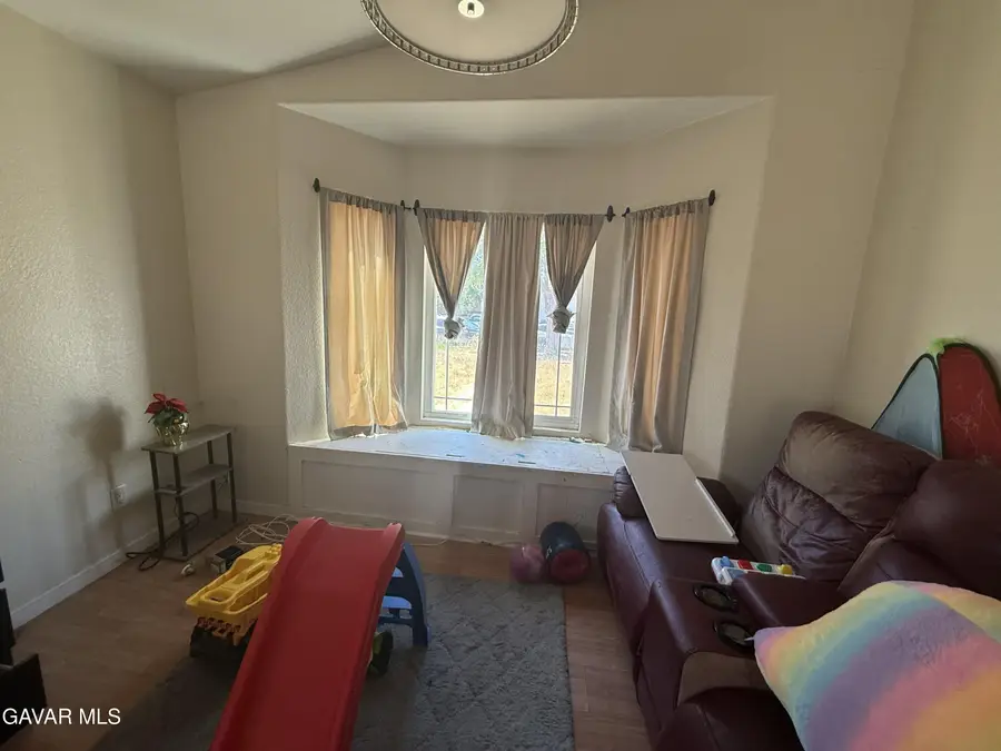 1247 Marion Avenue, Lancaster, CA 93535 - #2