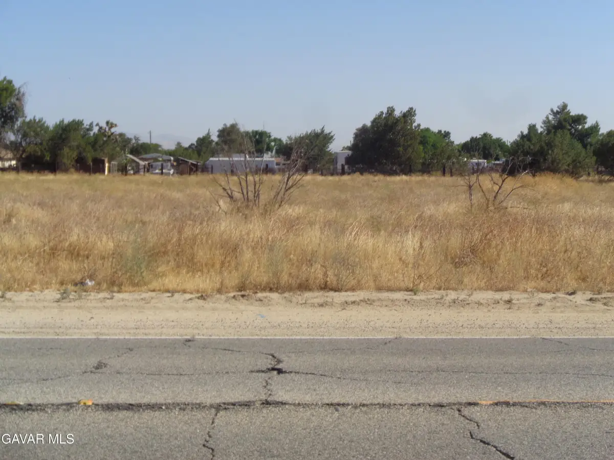 25th W Ave . N, Palmdale, CA 93551 - #1