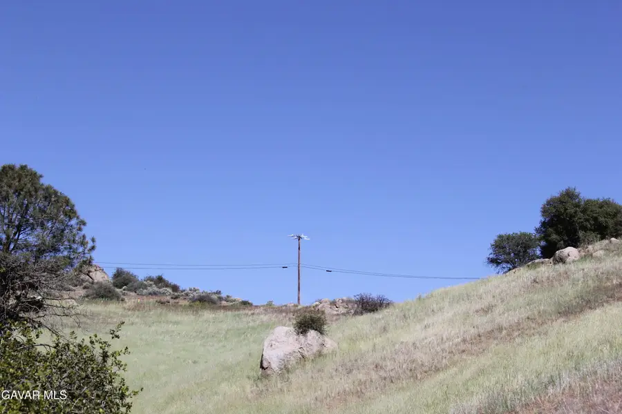 26540 Skyline Drive, Tehachapi, CA 93561 - #3