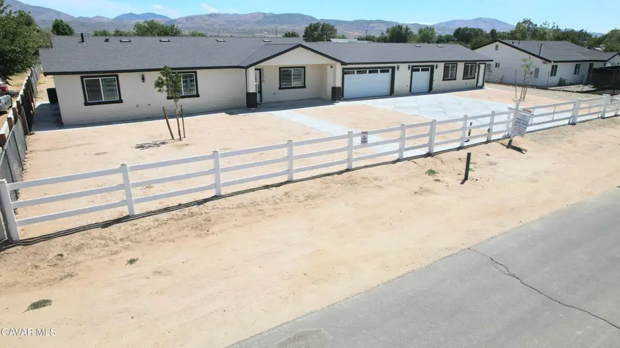 9506 East Avenue T14, Littlerock, CA 93543 - #2
