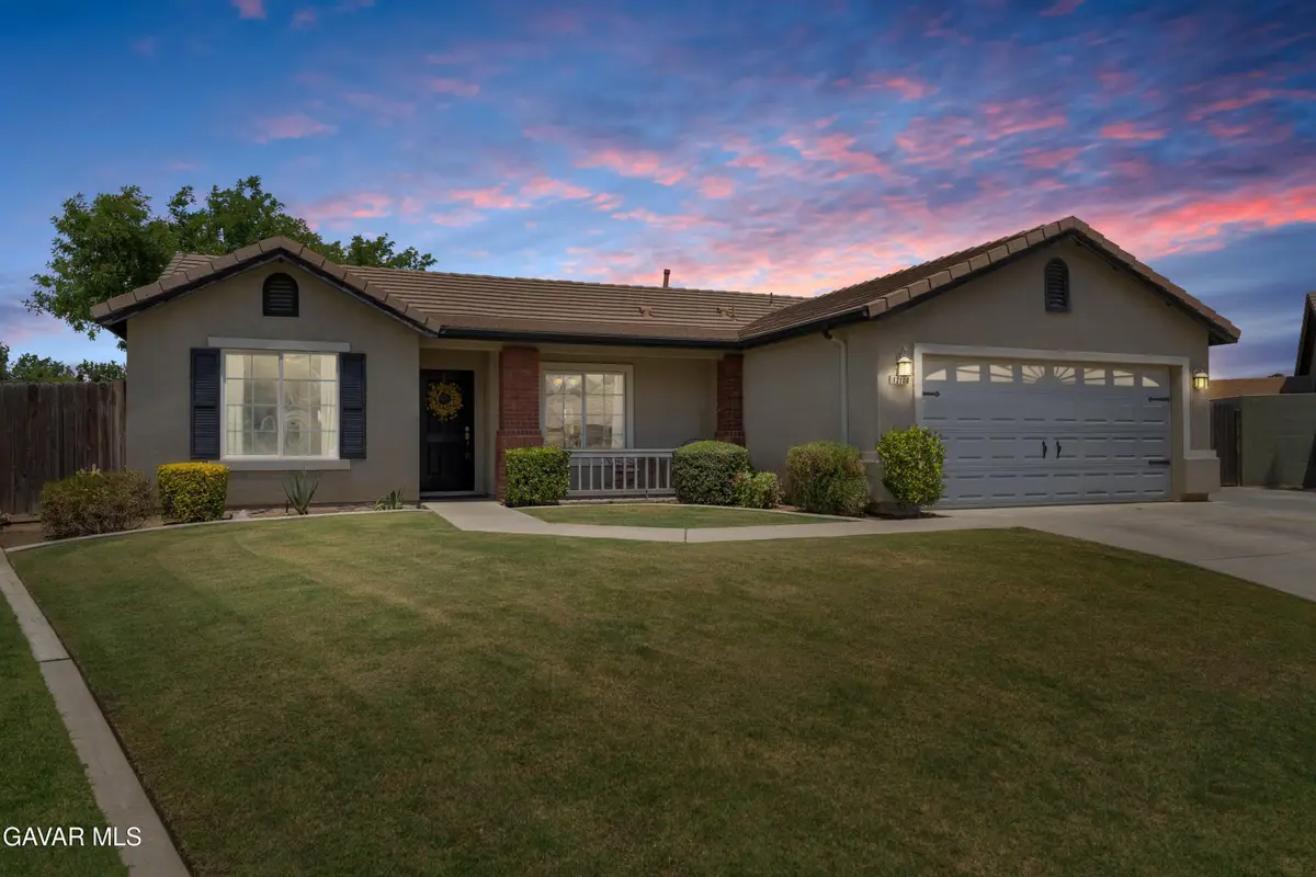 12106 Verdelho Avenue, Bakersfield, CA 93312 - #1