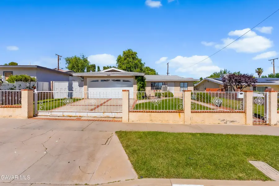 37627 3rd Street, Palmdale, CA 93550 - #2