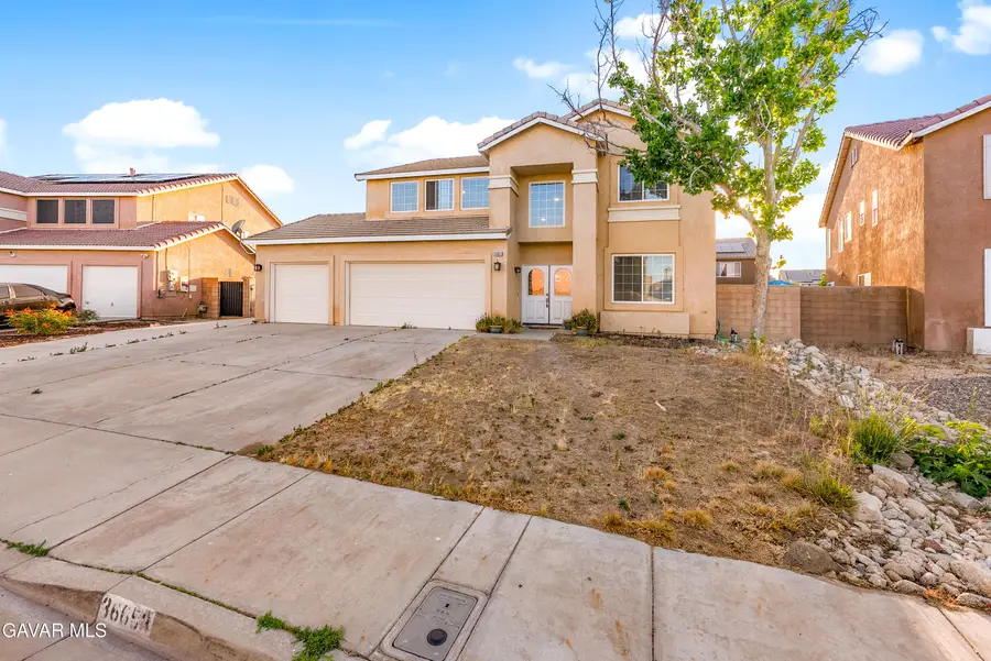 36653 Macarthur Drive, Palmdale, CA 93552 - #2