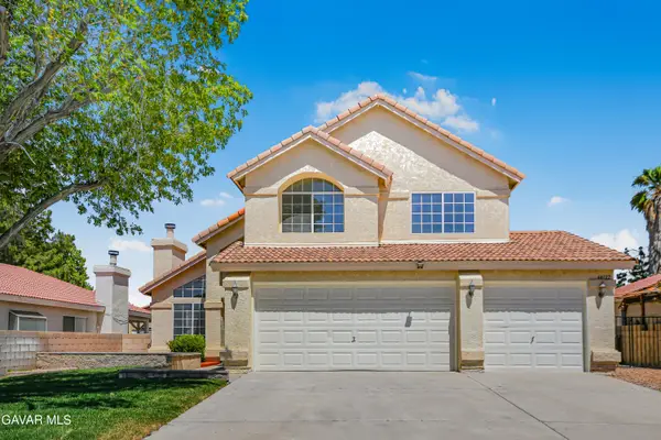 44122 Radcliff Court, Lancaster, CA 93536