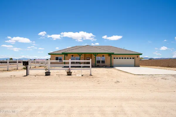 8224 W Avenue D4, Lancaster, CA 93536