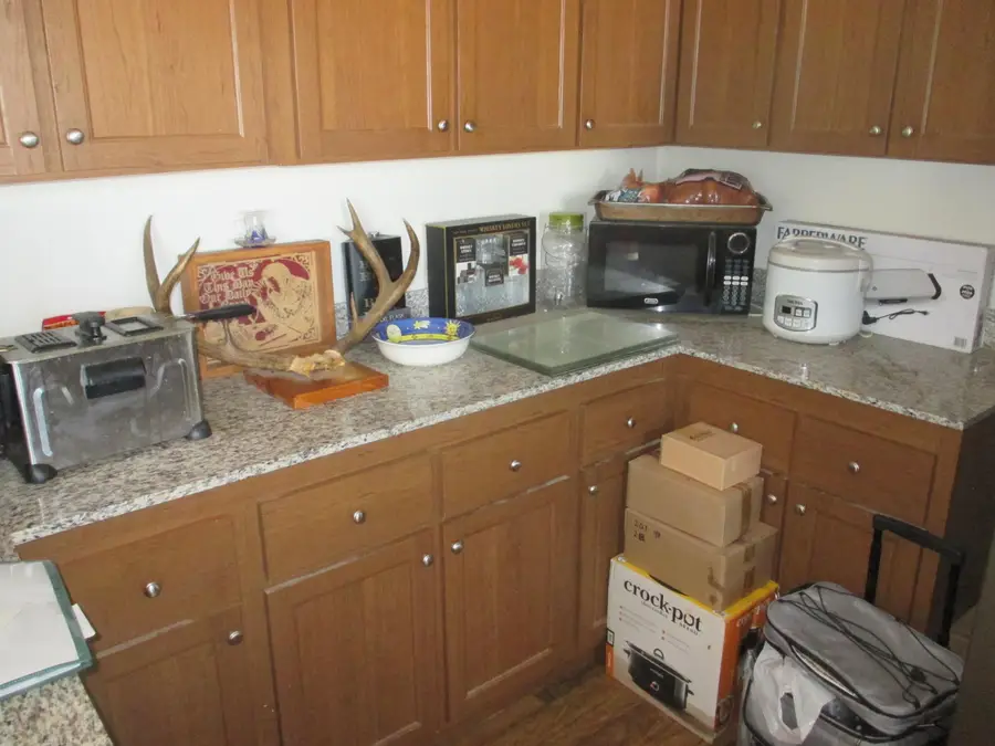 2265 Gibbs Avenue, Mojave, CA 93501 - #3