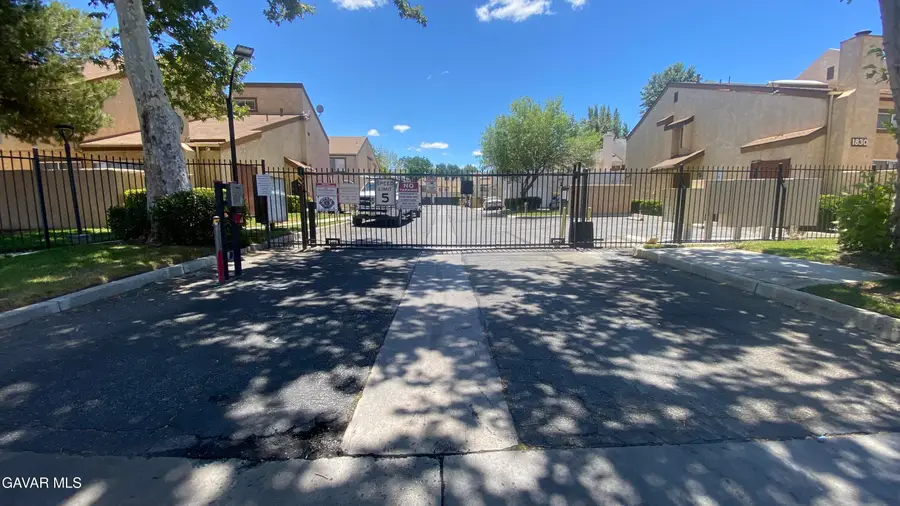 1844 E Avenue J2 #4, Lancaster, CA 93535 - #2