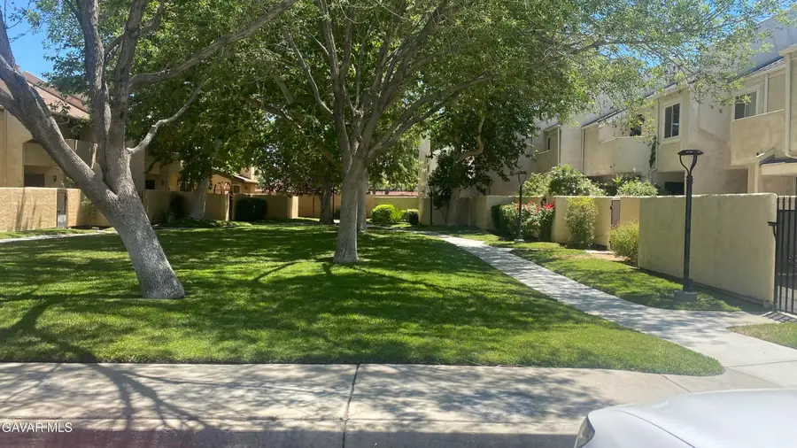 1844 E Avenue J2 #4, Lancaster, CA 93535 - #3
