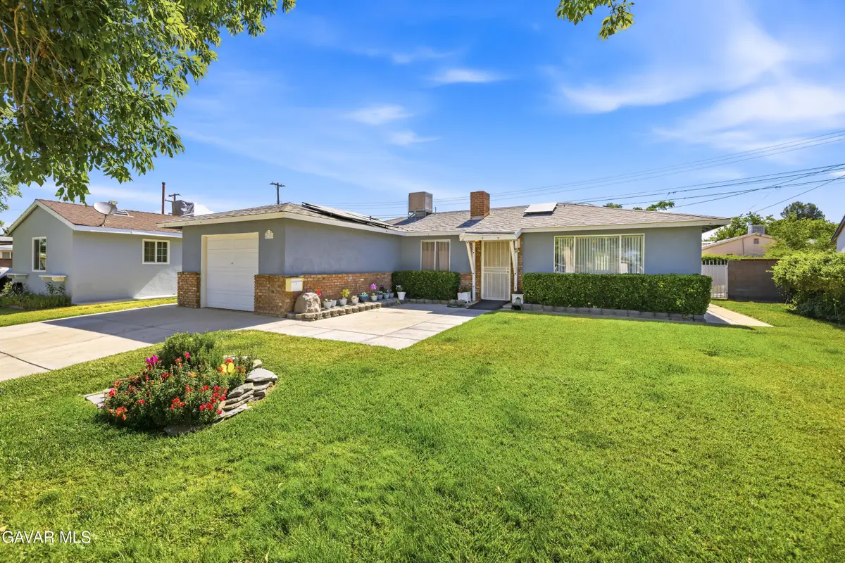 45308 Newtree Avenue, Lancaster, CA 93534 - #1