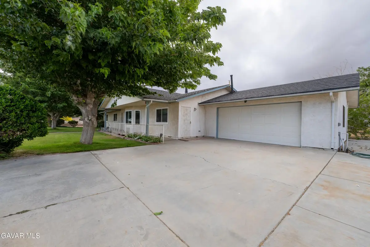 47038 4th Street, Lancaster, CA 93534 - #1