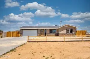 19848 Taylor St, California City, CA 93505