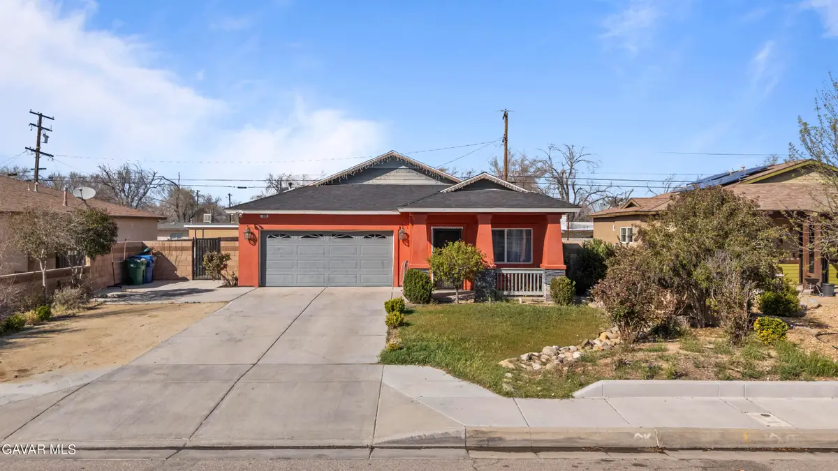 1329 W Avenue I, Lancaster, CA 93534 - #1