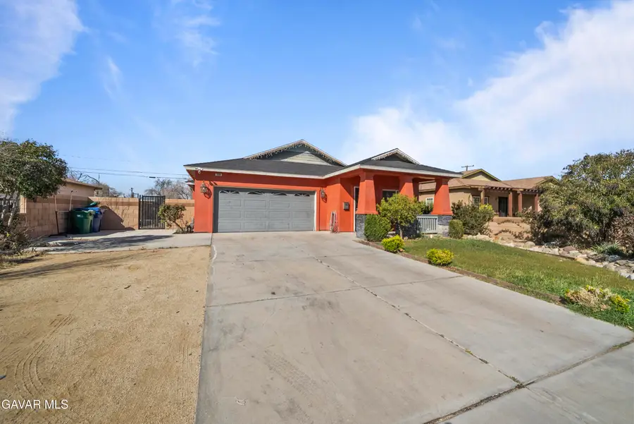 1329 W Avenue I, Lancaster, CA 93534 - #2