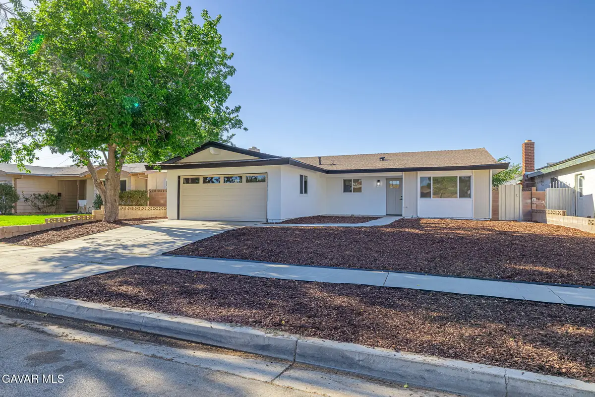 737 W Avenue H 7, Lancaster, CA 93534 - #1
