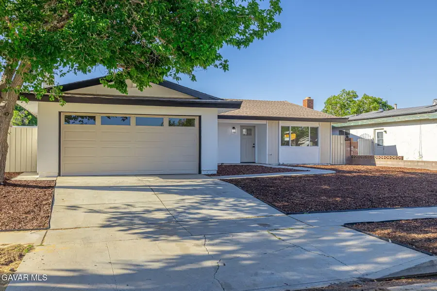737 W Avenue H 7, Lancaster, CA 93534 - #2