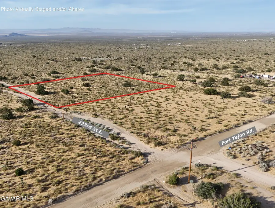 223rd St E, Llano, CA 93544 - #3