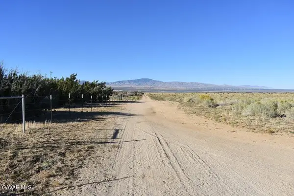 20000 W Ave E, Fairmont, CA 93536