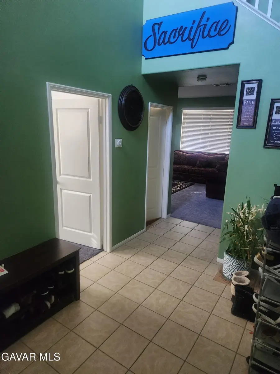 45625 Rodin Avenue, Lancaster, CA 93535 - #3