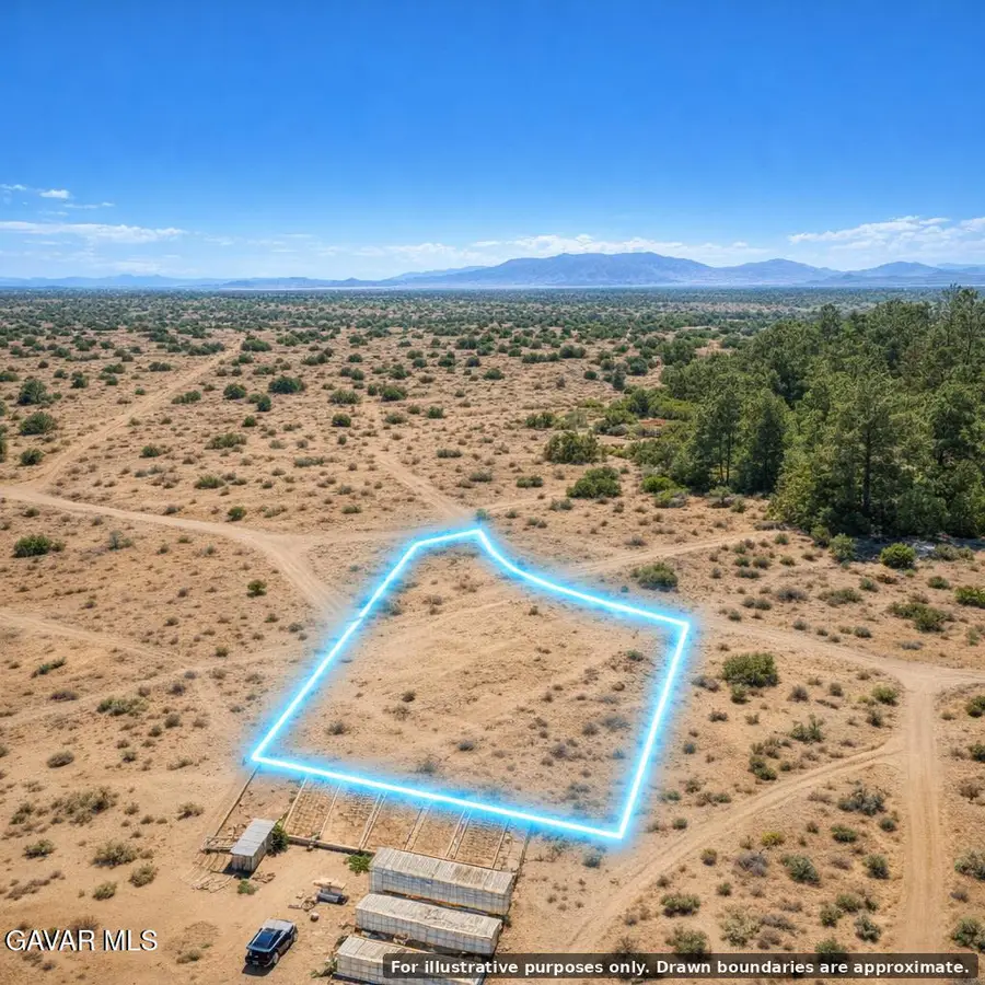 E Dunlin 196e Vic Avenue # P11, Palmdale, CA 93591 - #3