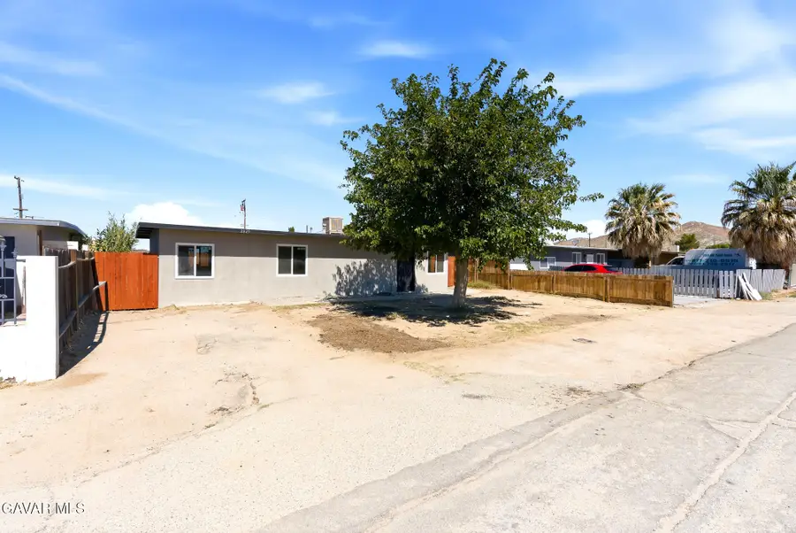 2829 Laurel Street, Rosamond, CA 93560 - #3