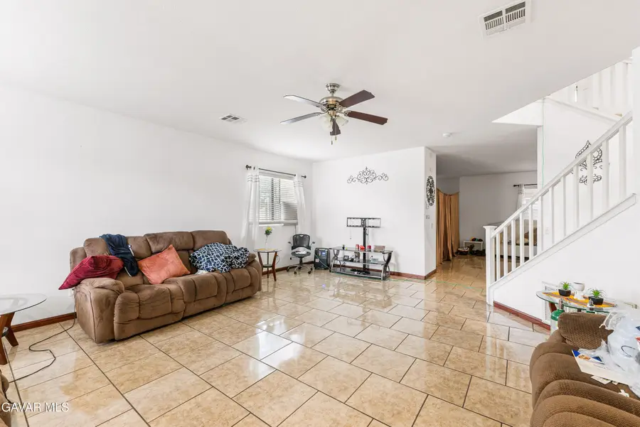 43525 Rucker Street, Lancaster, CA 93535 - #2