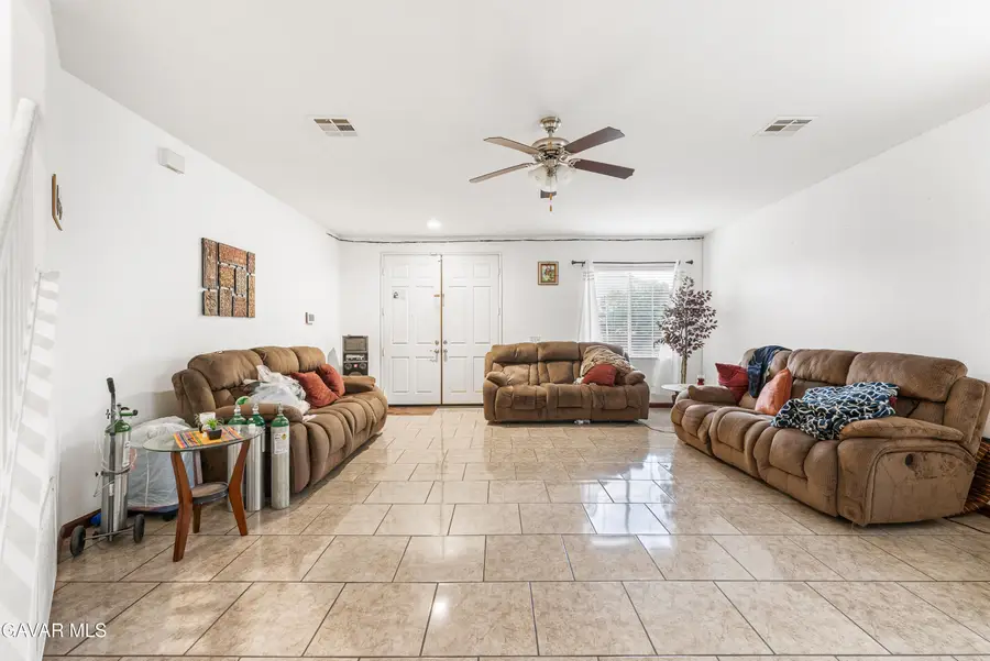 43525 Rucker Street, Lancaster, CA 93535 - #3