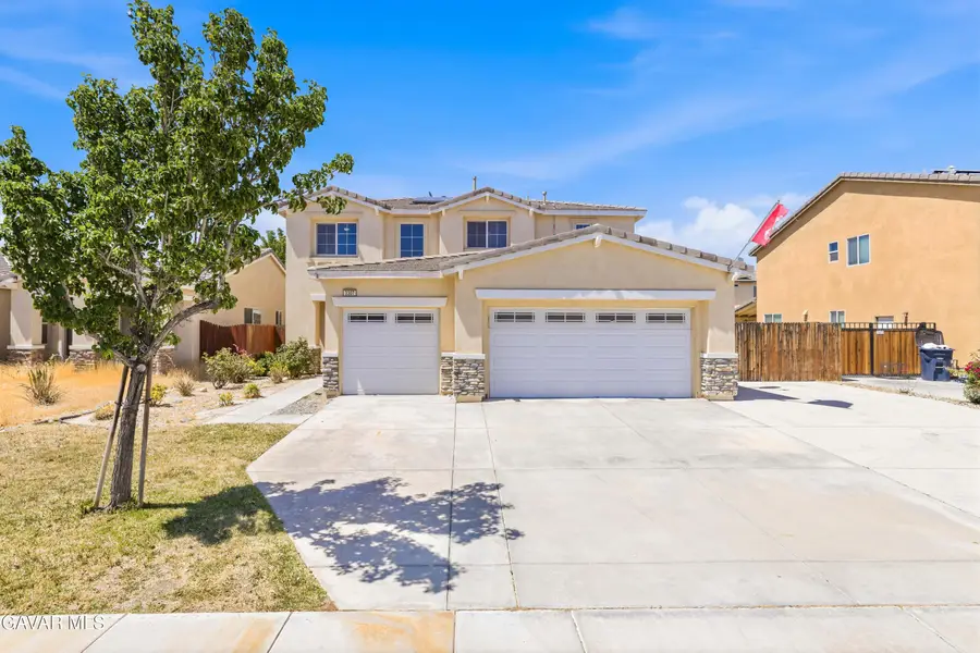 3307 Gemstone Avenue, Rosamond, CA 93560 - #2