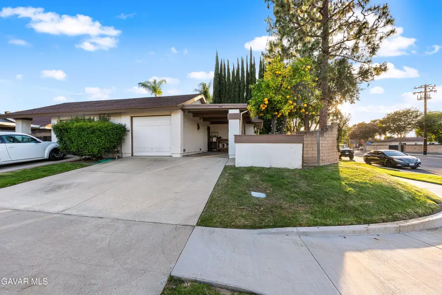 995 Vallejo Avenue, Simi Valley, CA 93065 - #2