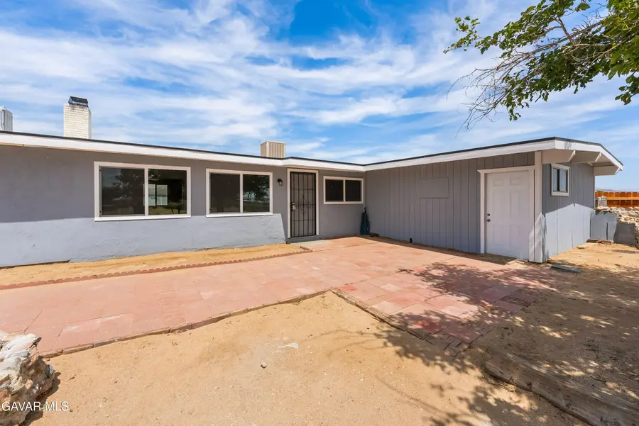 26111 Morongo Drive, Mojave, CA 93501 - #3