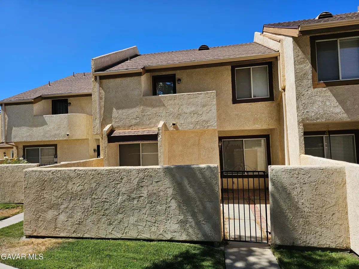 1840 E Avenue J2 #Apt 3, Lancaster, CA 93535 - #1
