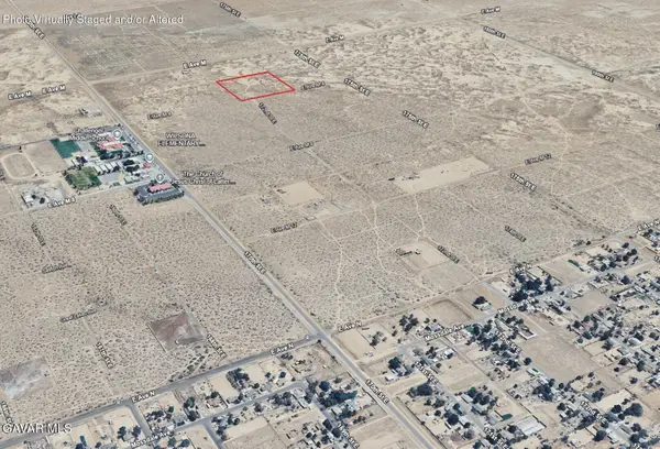 E Ave M4, Lancaster, CA 93535