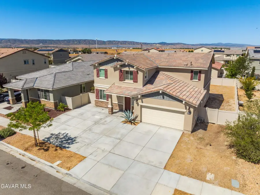 45025 W 43rd Street, Lancaster, CA 93536 - #2