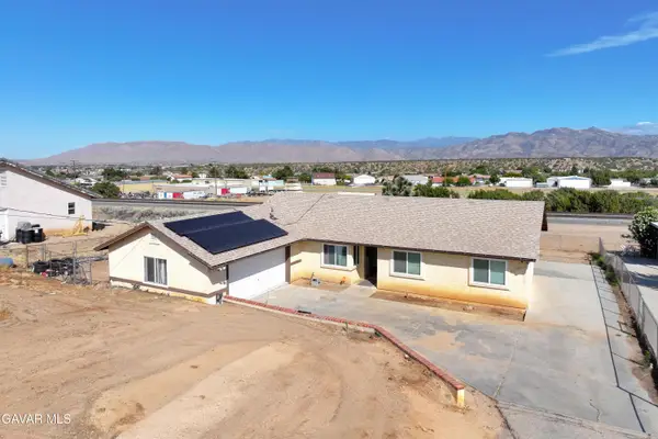 15723 Halinor Street, Hesperia, CA 92345