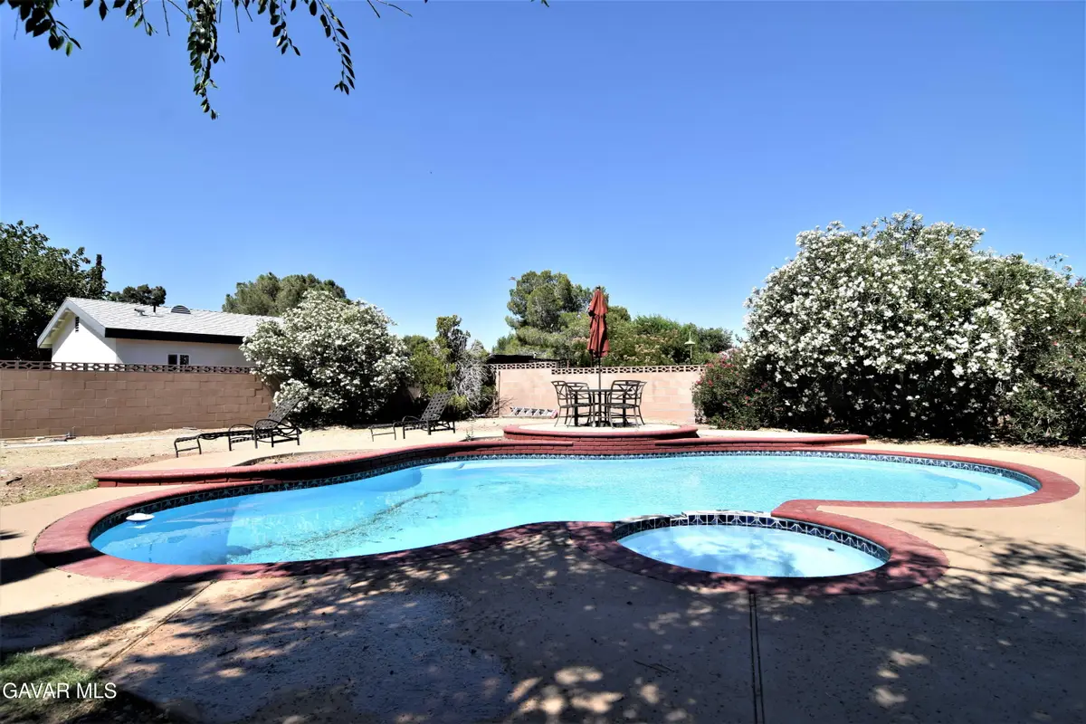 2905 E Avenue R11, Palmdale, CA 93550 - #1