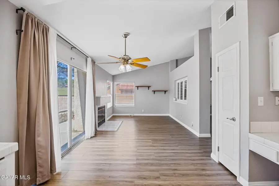 830 E Avenue K4, Lancaster, CA 93535 - #3