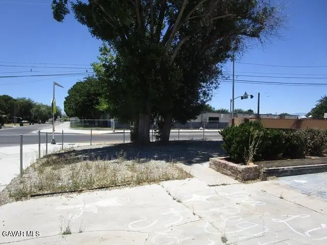 1475 Boyden Avenue, Lancaster, CA 93534 - #3