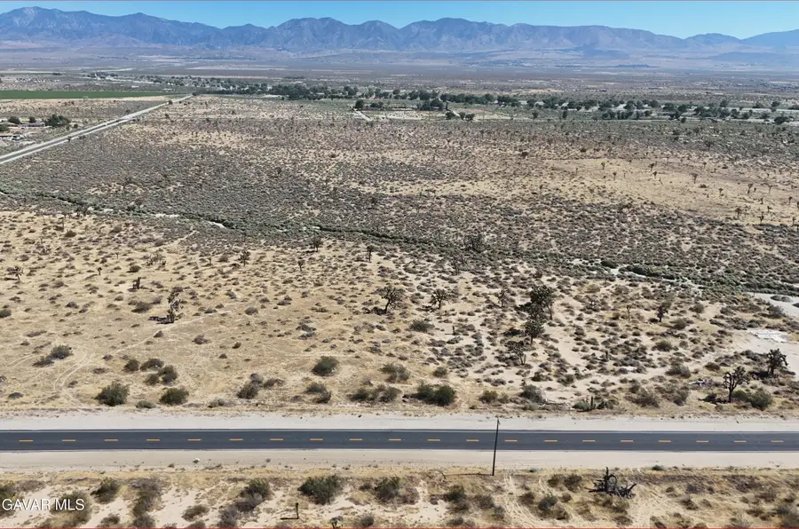 E Ave Q, Palmdale, CA 93591 - #2