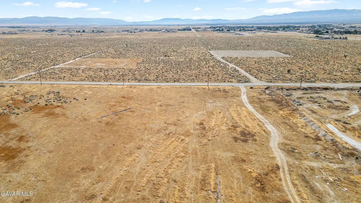 60 W Stw Vic Avenue # A4, Lancaster, CA 93536 - #1