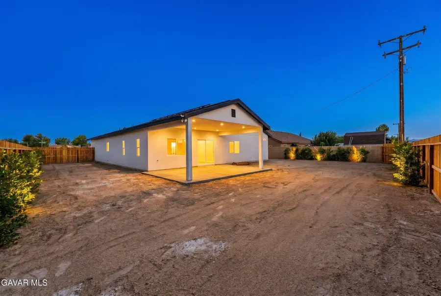 10433 Trumbull Street, California City, CA 93505 - #2