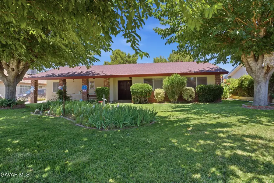 4533 W Avenue K12, Quartz Hill, CA 93536 - #2