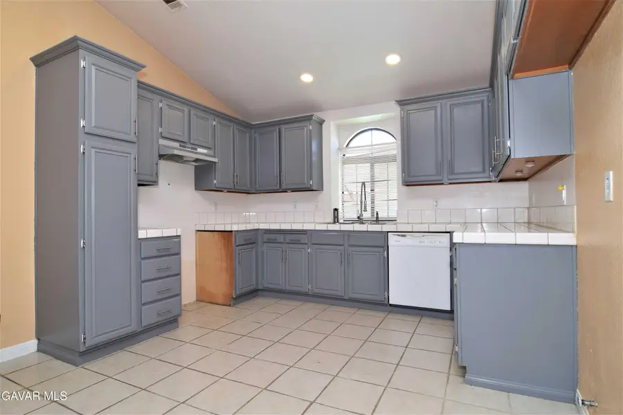 4339 E Avenue Q11, Palmdale, CA 93552 - #2