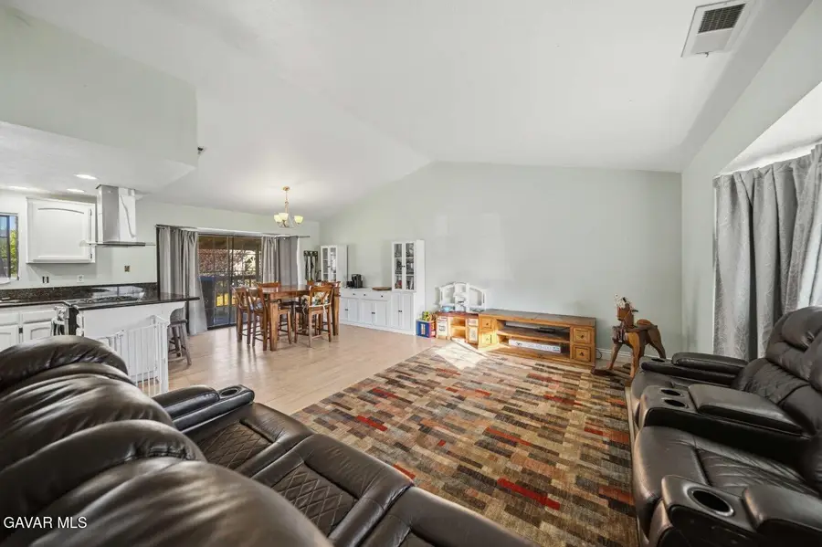 29961 Pinedale Drive, Tehachapi, CA 93561 - #2