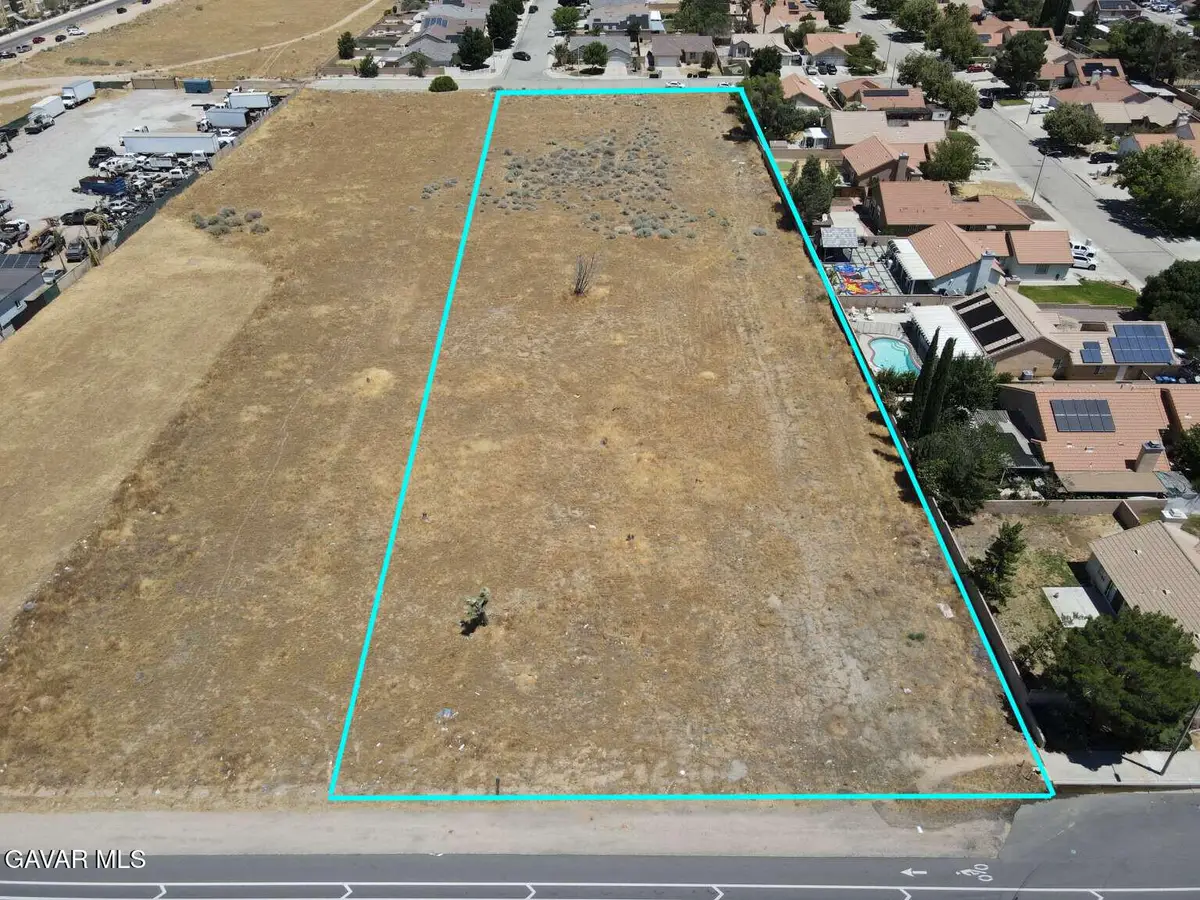2635 W Avenue L, Lancaster, CA 93536 - #1