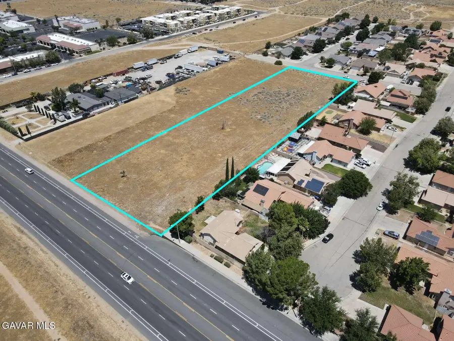 2635 W Avenue L, Lancaster, CA 93536 - #3