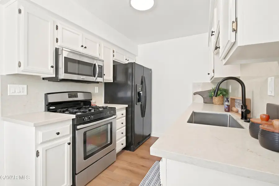 43467 30th Street #Unit 2, Lancaster, CA 93536 - #2