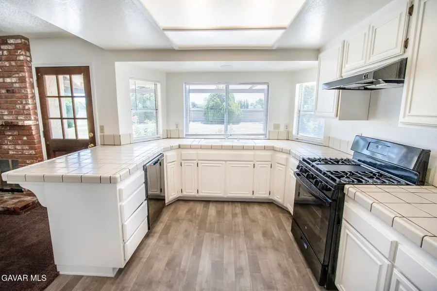 44318 W 33rd Street, Lancaster, CA 93536 - #3