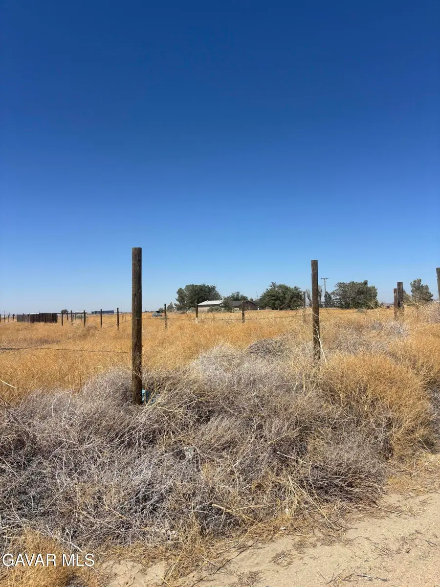 0 E Vic Avenue K8 56 Ste Avenue, Lancaster, CA 93535 - #2