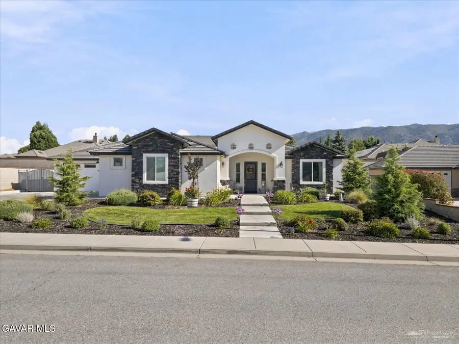 410 Rosehaven Lane, Tehachapi, CA 93561 - #2